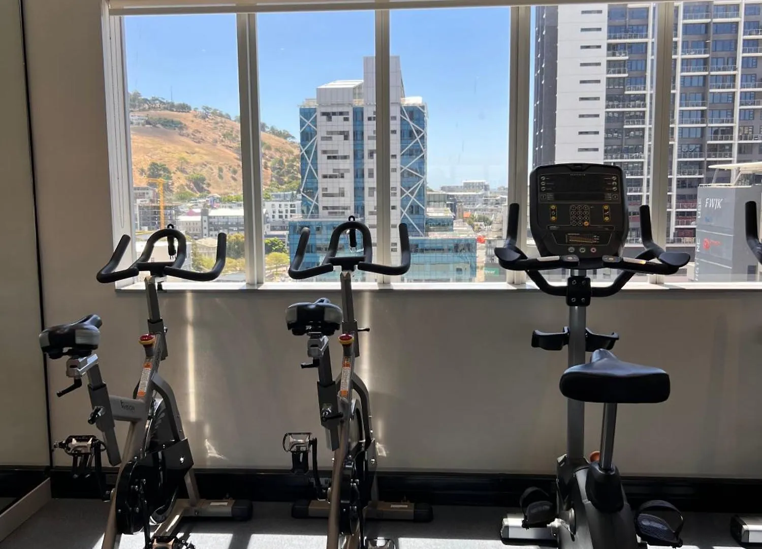 Cape Town City Views 2 Bedroom Apartment