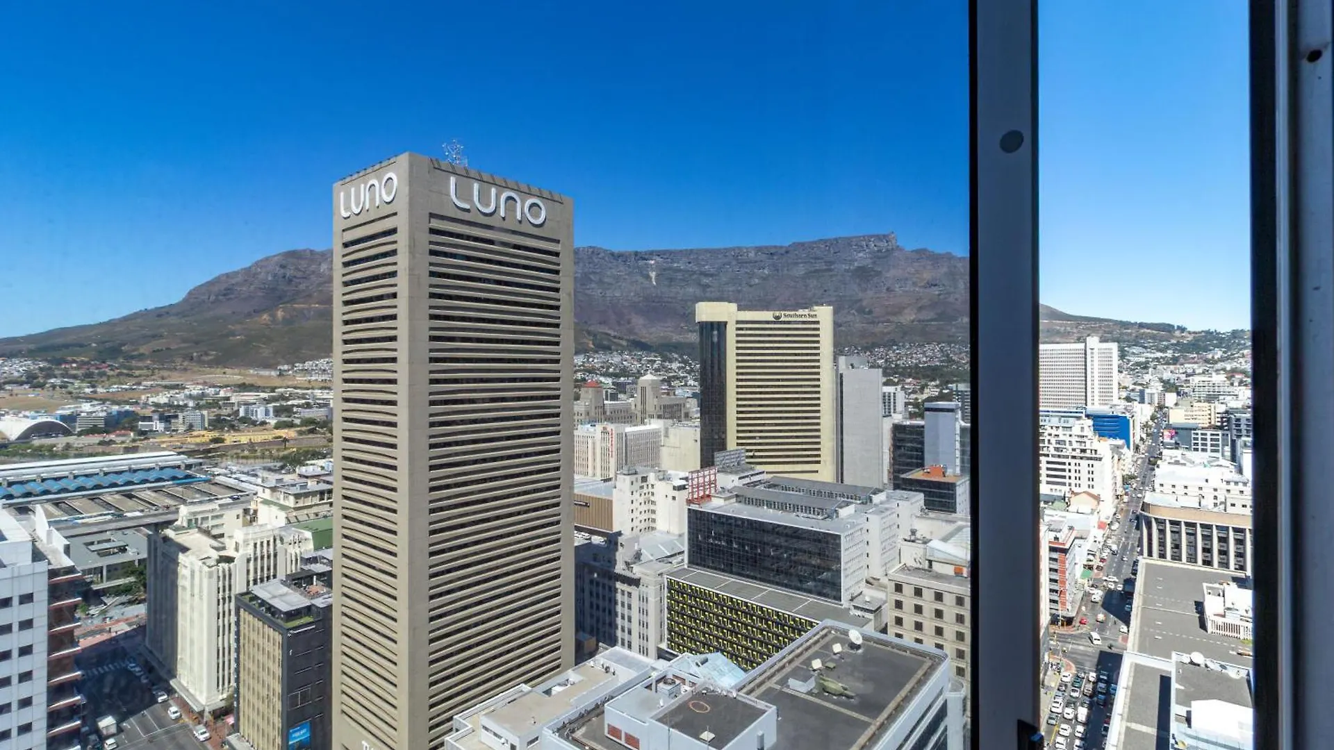 Cape Town City Views 2 Bedroom Apartment